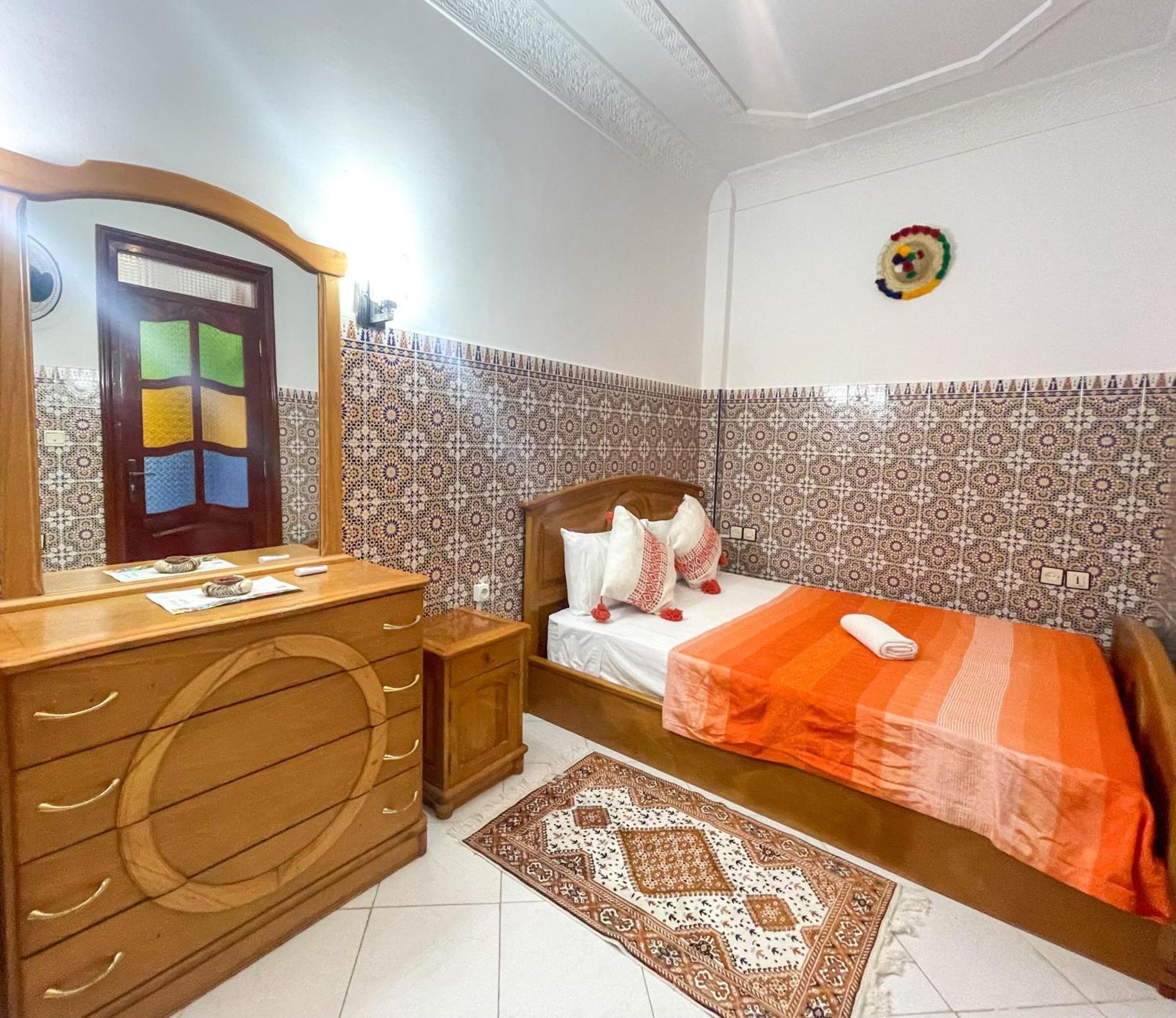 Dar Chefchaouen - Jebha Room Tánger Exterior foto